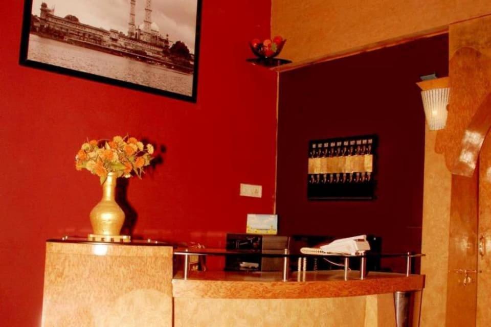 Oyo 27711 Hotel Evergreen Residency Bhopal Exterior foto